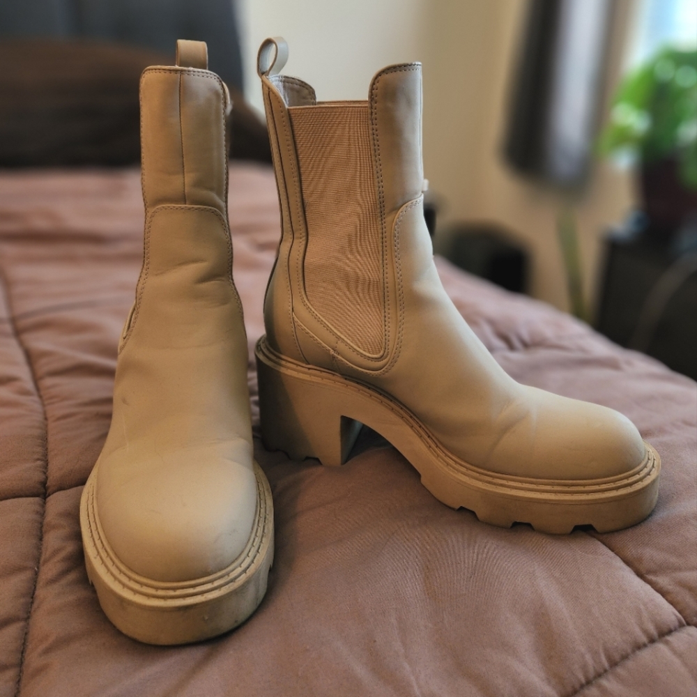 Zara White, Heeled, Leather Boots - Size 8